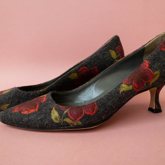 MANOLO BLAHNIK Grey Wool Low Kitten Heel Painted Rose Floral Red 36.5/6.5 - Picture 10 of 11
